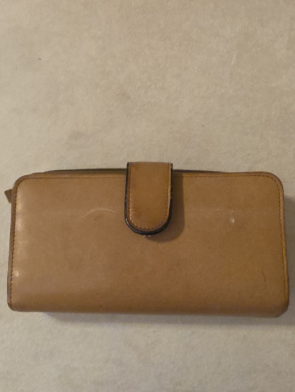 VINTAGE BUXTON. Velvet Touch Cowhide, Model 39 ENSEMBLE CLUTCH, NEW